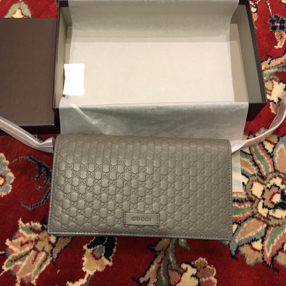 Authentic gray Gucci Crossbody